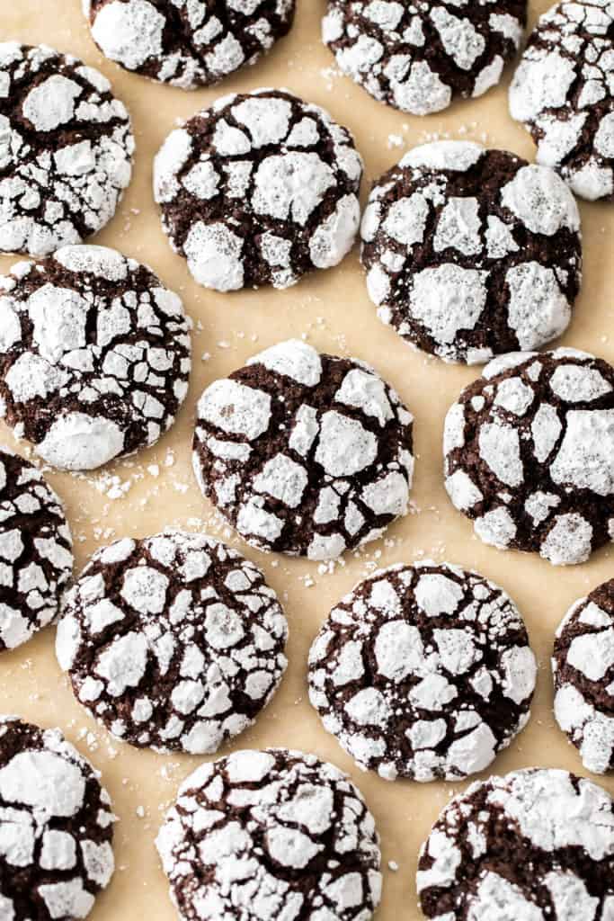 Chocolate Crinkle Cookies - Fudgy delicious crinkle cookie recipe!