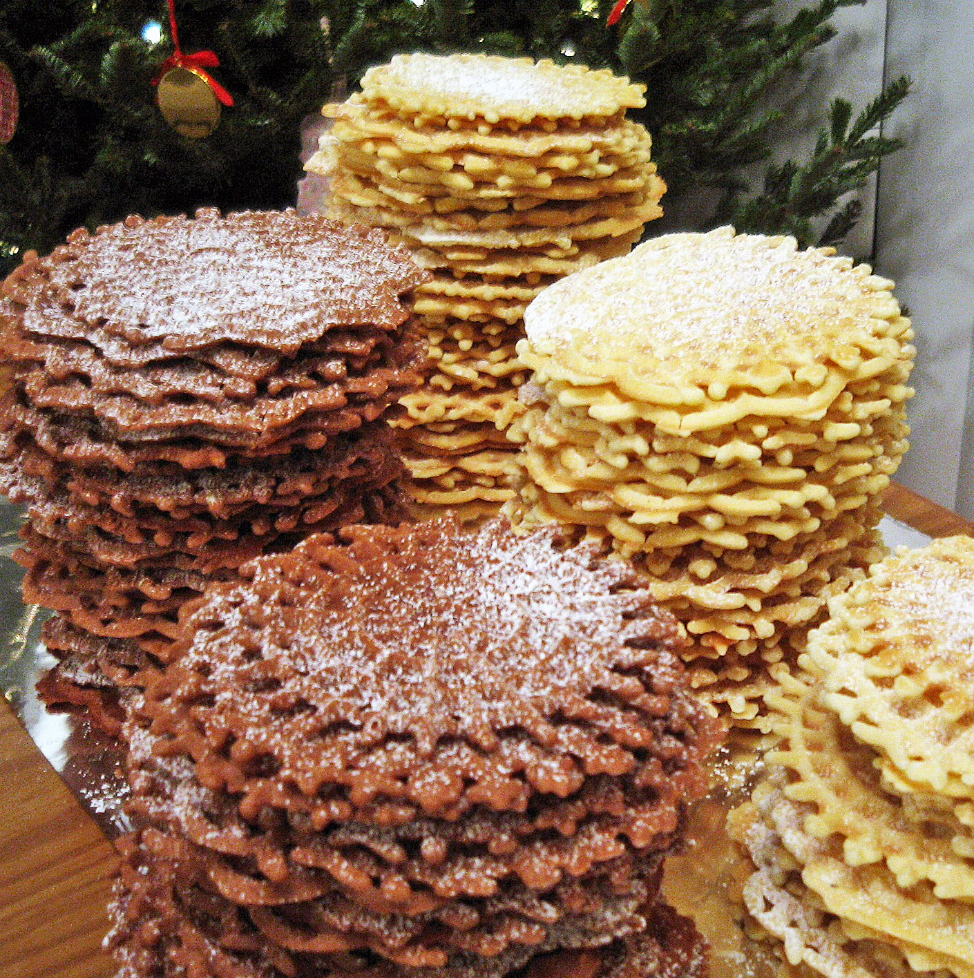 How to Make Pizzelle Cookies with Vitantonio Pizzelle Maker 