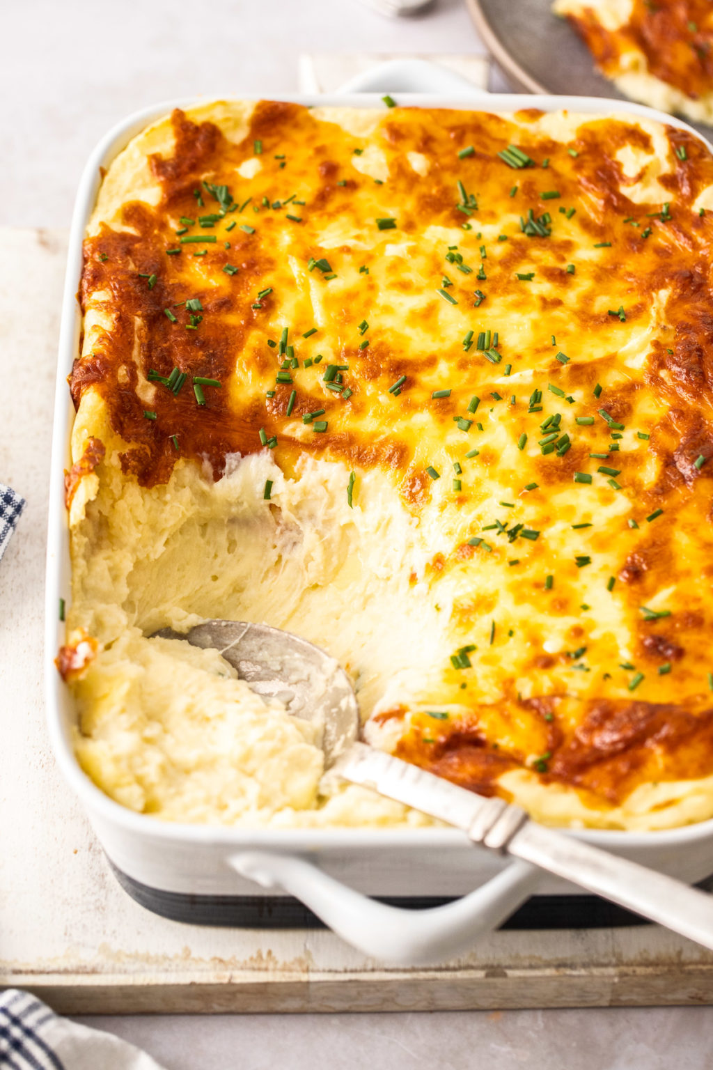 Cheesy Mashed Potatoes with Cream Cheese and Mozzarella -SO GOOD!