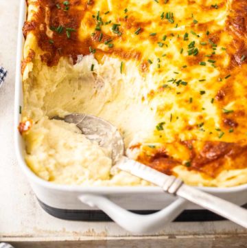 Cheesy Mashed Potatoes with Cream Cheese and Mozzarella -SO GOOD!