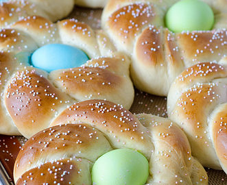 Italian Easter Bread Video