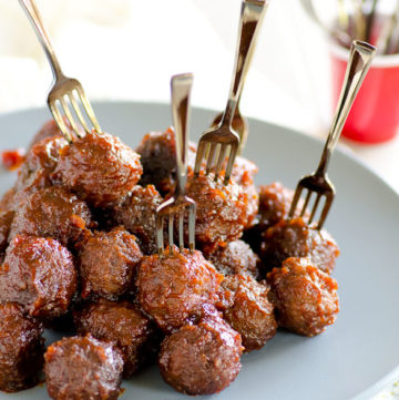 Slow Cooker 3-Ingredient Apricot Glazed Party Meatballs Recipe