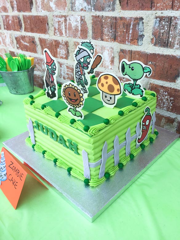 Plants vs. Zombies cake for Nash's 5th birthday. 🧟‍♂️ I used  @porsha.kimble new flavoring in this cake and let me tell yall - it's the…  | Instagram