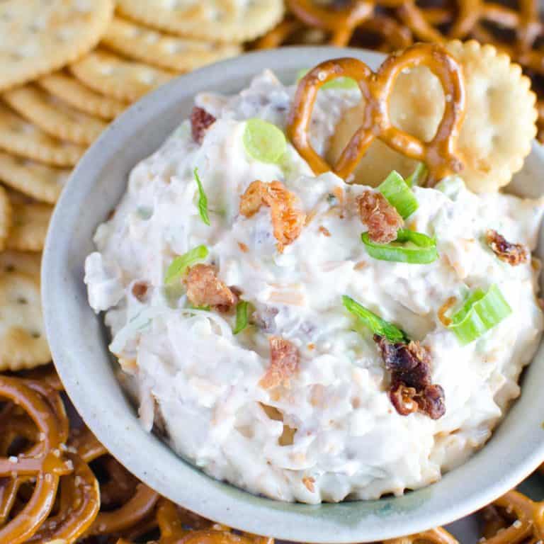 Crack Pretzel Dip (5-minute recipe!) Good w/crackers & veggies!