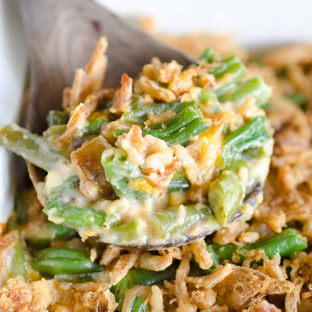 https://www.seededatthetable.com/wp-content/uploads/2019/11/Easy-Green-Bean-Casserole-SQUARE.jpg