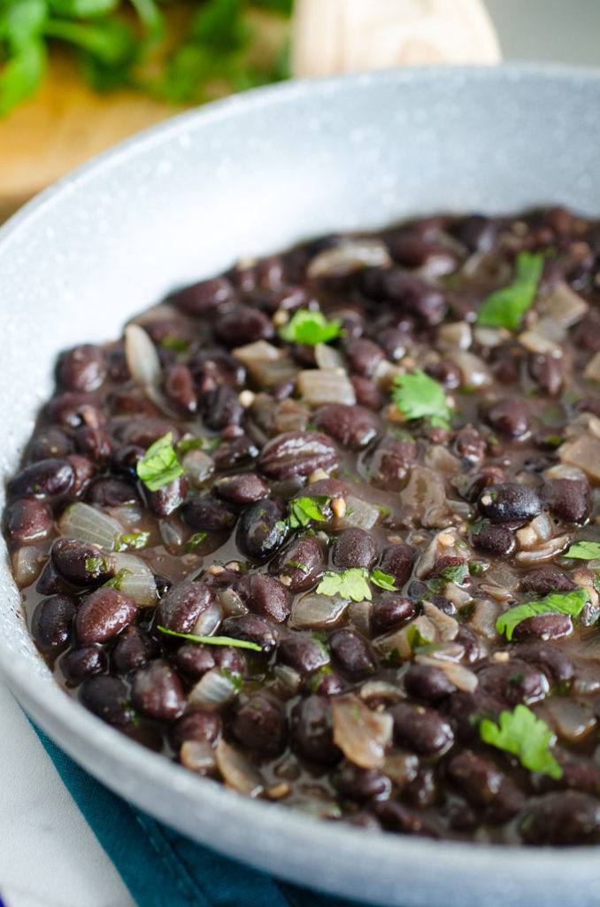 Easy Mexican Black Beans Recipe