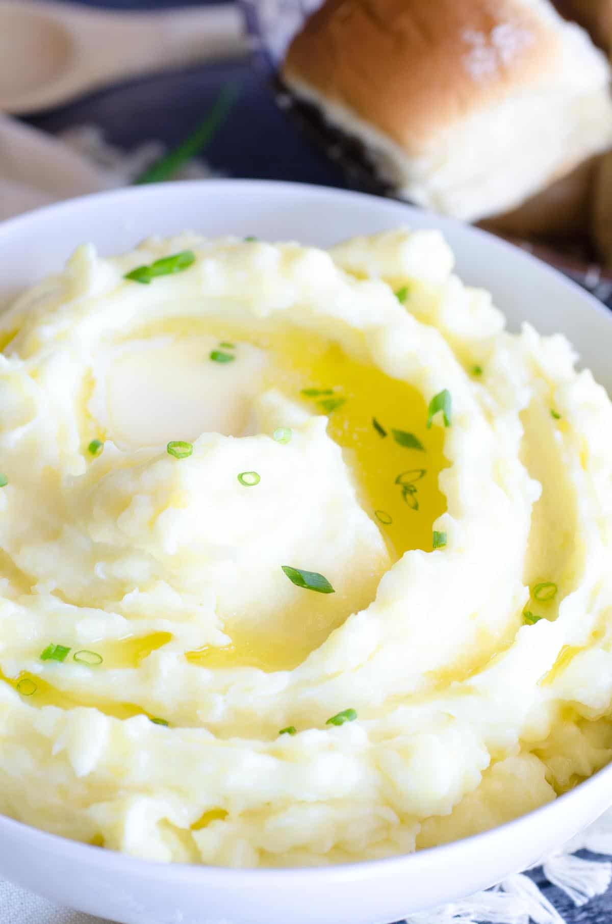 Creamy Mashed Potatoes - Easy for Thanksgiving and Christmas!