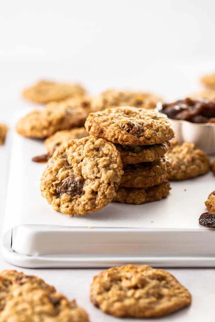 Oatmeal Raisin Cookies - The timeless classic recipe you need!