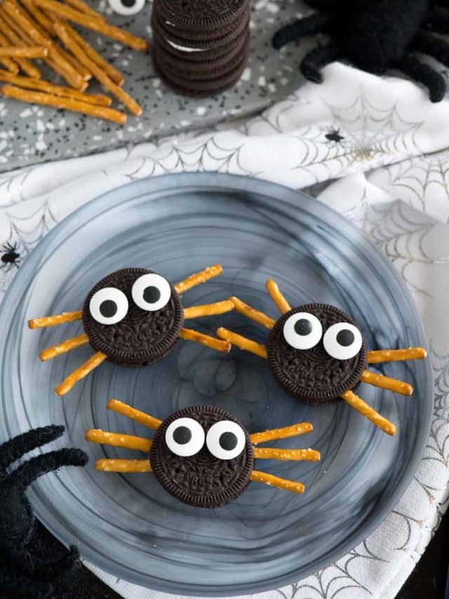 Spider Oreos Story - Easy Recipes for Family Time - Seeded At The Table